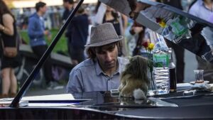 El pianista errante que ha dejado boquiabierto a Badajoz: David Martello