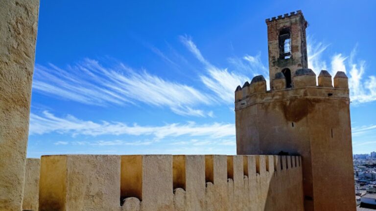 Descubre la Alcazaba de Badajoz: historia y secretos de la fortaleza más grande de Europa 3 Alcazaba de Badajoz