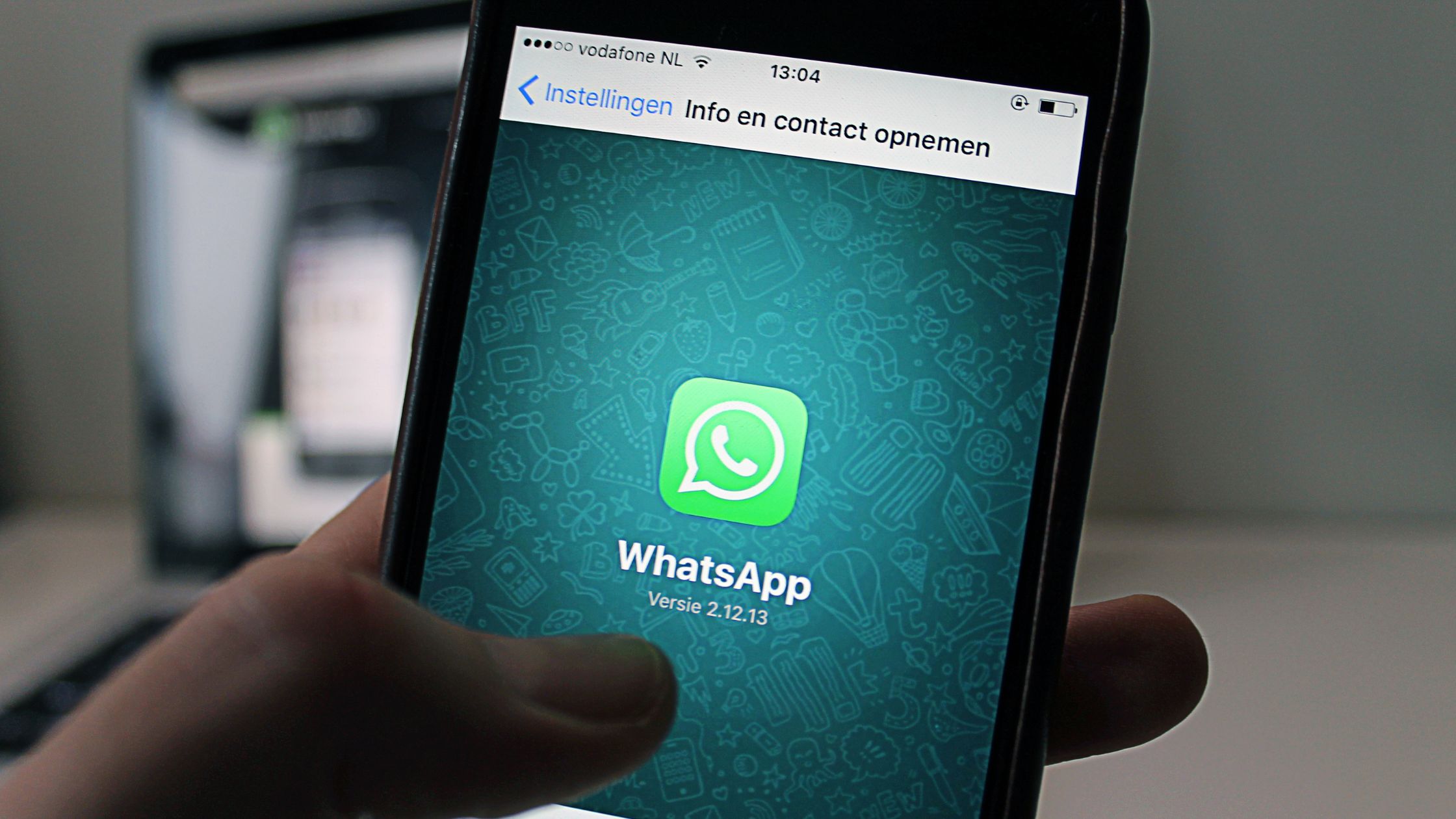 La Guardia Civil investiga grupos de WhatsApp en Extremadura