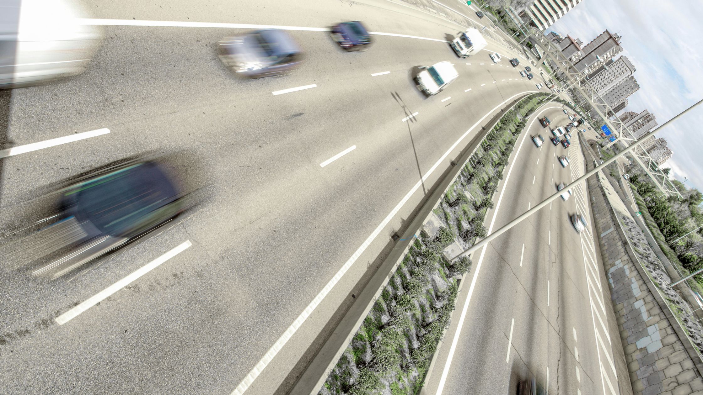 Últimas horas del verano: millones vuelven por carretera