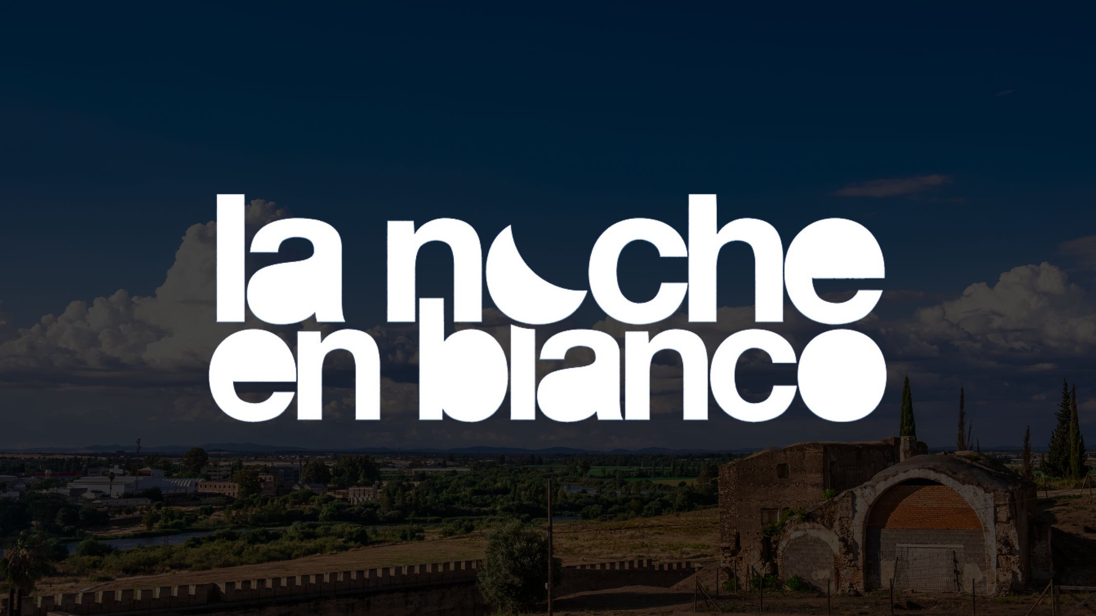 Badajoz se viste de magia: 170 actividades en la Noche en Blanco 2025