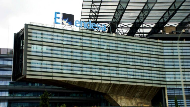 El aviso de Endesa que preocupa a 10 millones de clientes: "Vigilad vuestros bancos" 3 El aviso de Endesa que preocupa a 10 millones de clientes