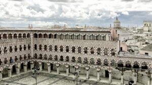 Badajoz respira tras una noche de infarto La situación real del Gévora y el Zapatón este domingo