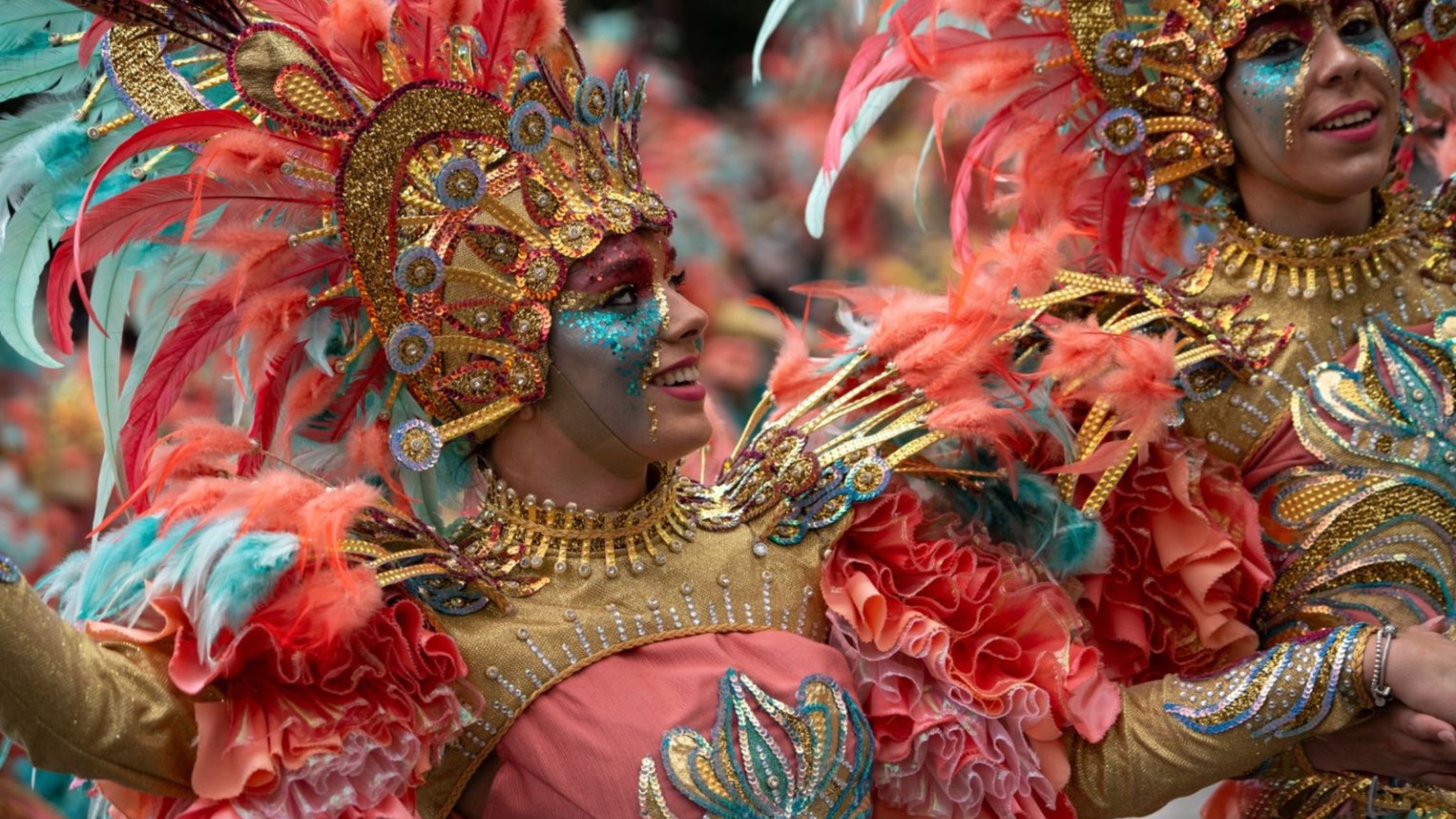 ¡Sorpresa en el podio! Los Lingotes conquistan el Carnaval de Badajoz 2026 en un desfile histórico 1 Los Lingotes conquistan el Carnaval de Badajoz 2026