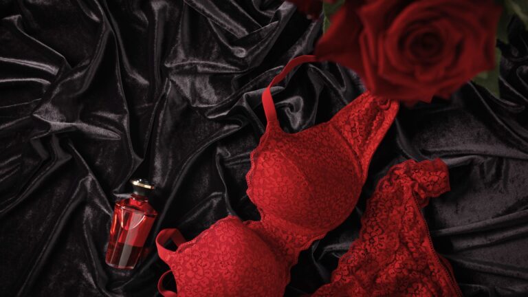 Ropa íntima femenina tendencias, tejidos y consejos clave