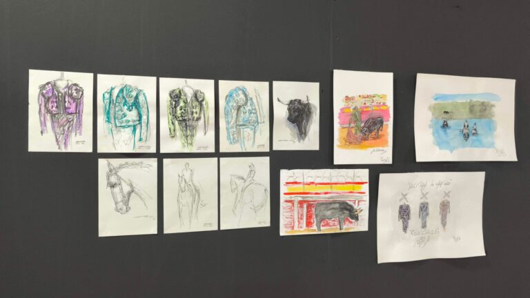 Los Urban Sketchers de Badajoz dibujan el galope: una jornada entre caballos y acuarelas en ECUEXTRE